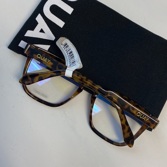 New Blue Light QUAY Glasses - Picture 2 of 2